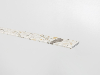 Floorify Selbstklebende Sockelleiste Verona N023