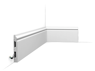 Orac Sockelleiste SX118