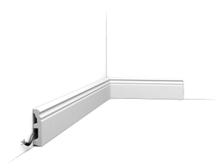 Orac Sockelleiste SX195