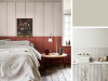 Little Greene - French Grey 113 an der Wand mit vertikalen Zierleisten