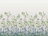 Bird & Bluebell - Ceviche Tapete mit weißem Hintergrund und blauen Blumen von Little Greene